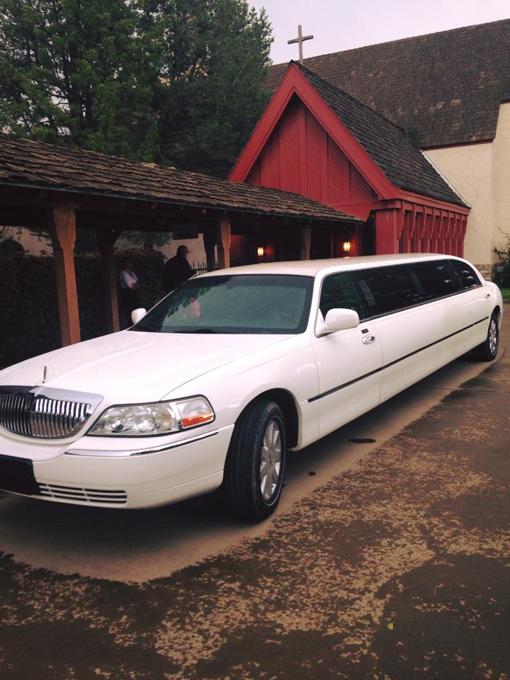 Lincoln Stretch Limousine